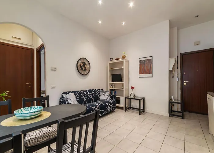 Guesthost - Comfy X2 In Monteverde * Rom